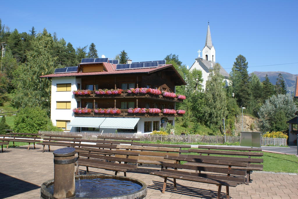 Hôtel Gasthof Hirschen à Wenns Extérieur photo